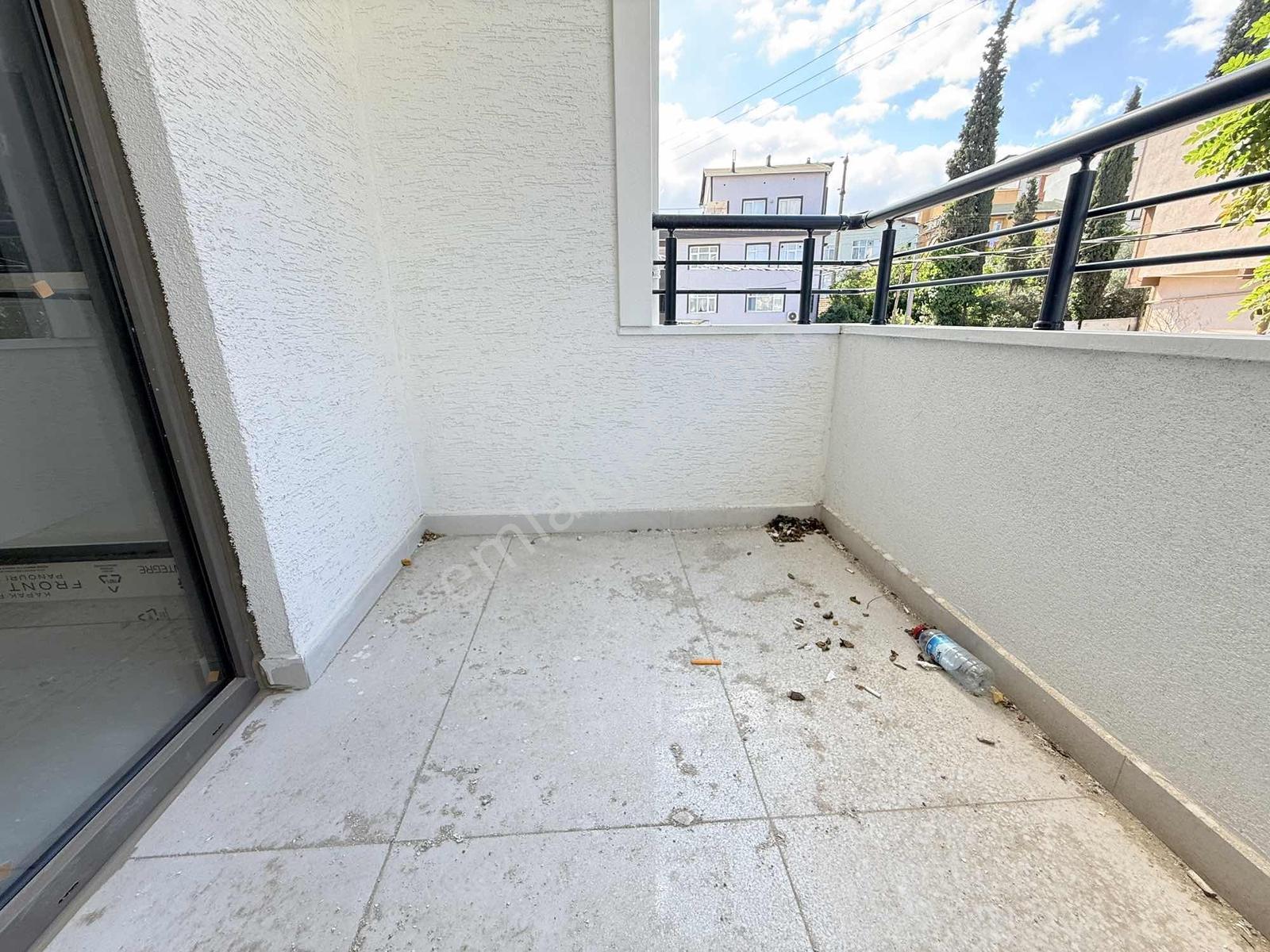 Osmangazi Mah. Cadde Üzeri Asansörlü K.otoparklı 2+1 Ara Kat — fotoğraf 13