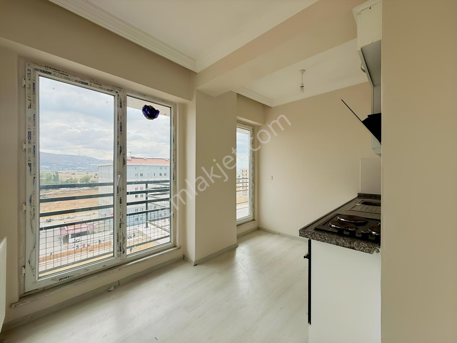 Yiğit Gayrimenkulden İsmetpaşada Ebeveyn Banyolu 3+1 Satılık — fotoğraf 9