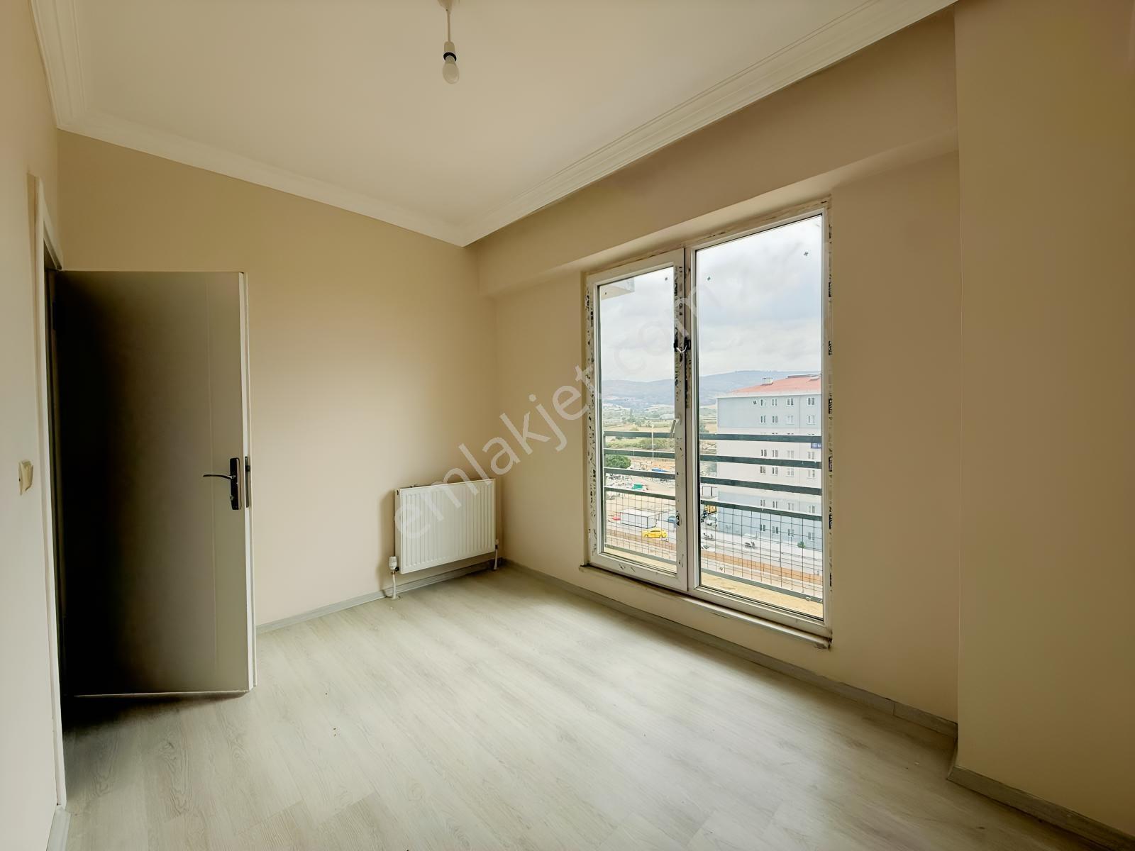 Yiğit Gayrimenkulden İsmetpaşada Ebeveyn Banyolu 3+1 Satılık — fotoğraf 12