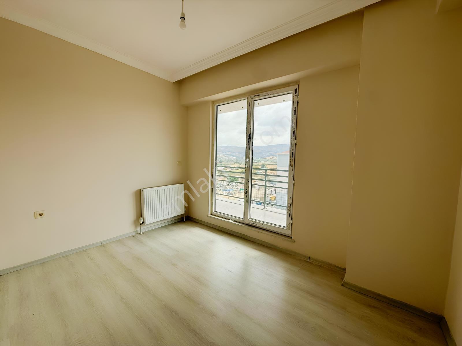 Yiğit Gayrimenkulden İsmetpaşada Ebeveyn Banyolu 3+1 Satılık — fotoğraf 14
