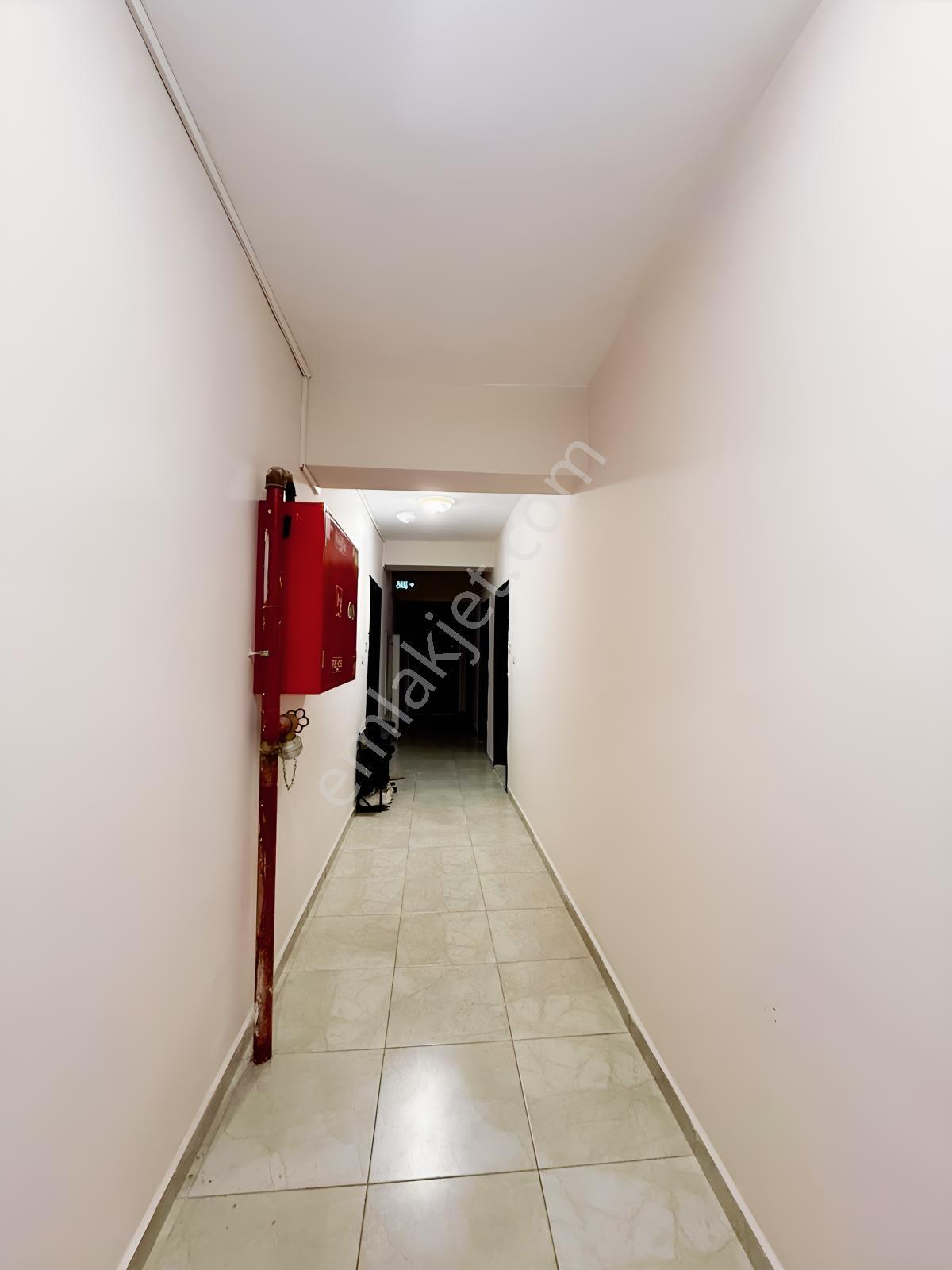 Yiğit Gayrimenkulden İsmetpaşada Ebeveyn Banyolu 3+1 Satılık — fotoğraf 34