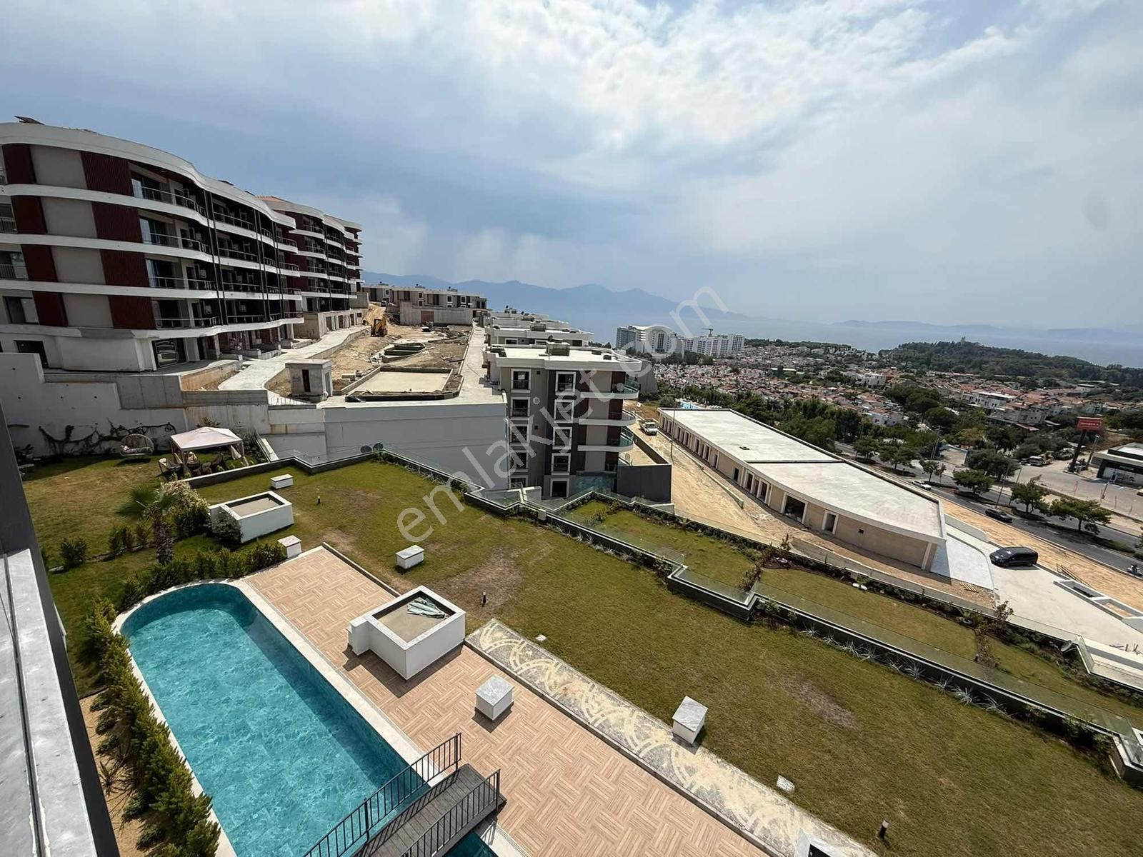 Full Deniz Manzaralı Sıfır 3+1 Eşyalı Satılık Daire