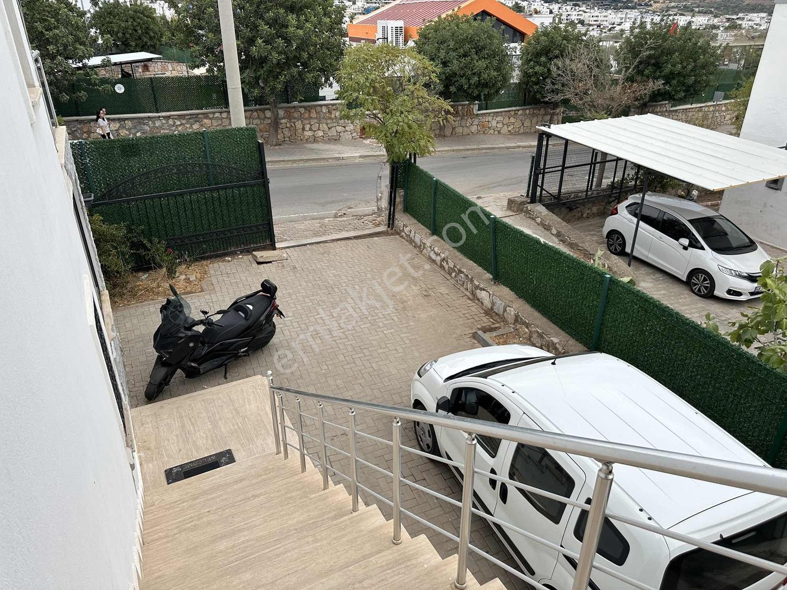 Konacık Çırkanda Müstakil Bahçeli, Özel Otoparklı 4+2 Satılık — fotoğraf 18