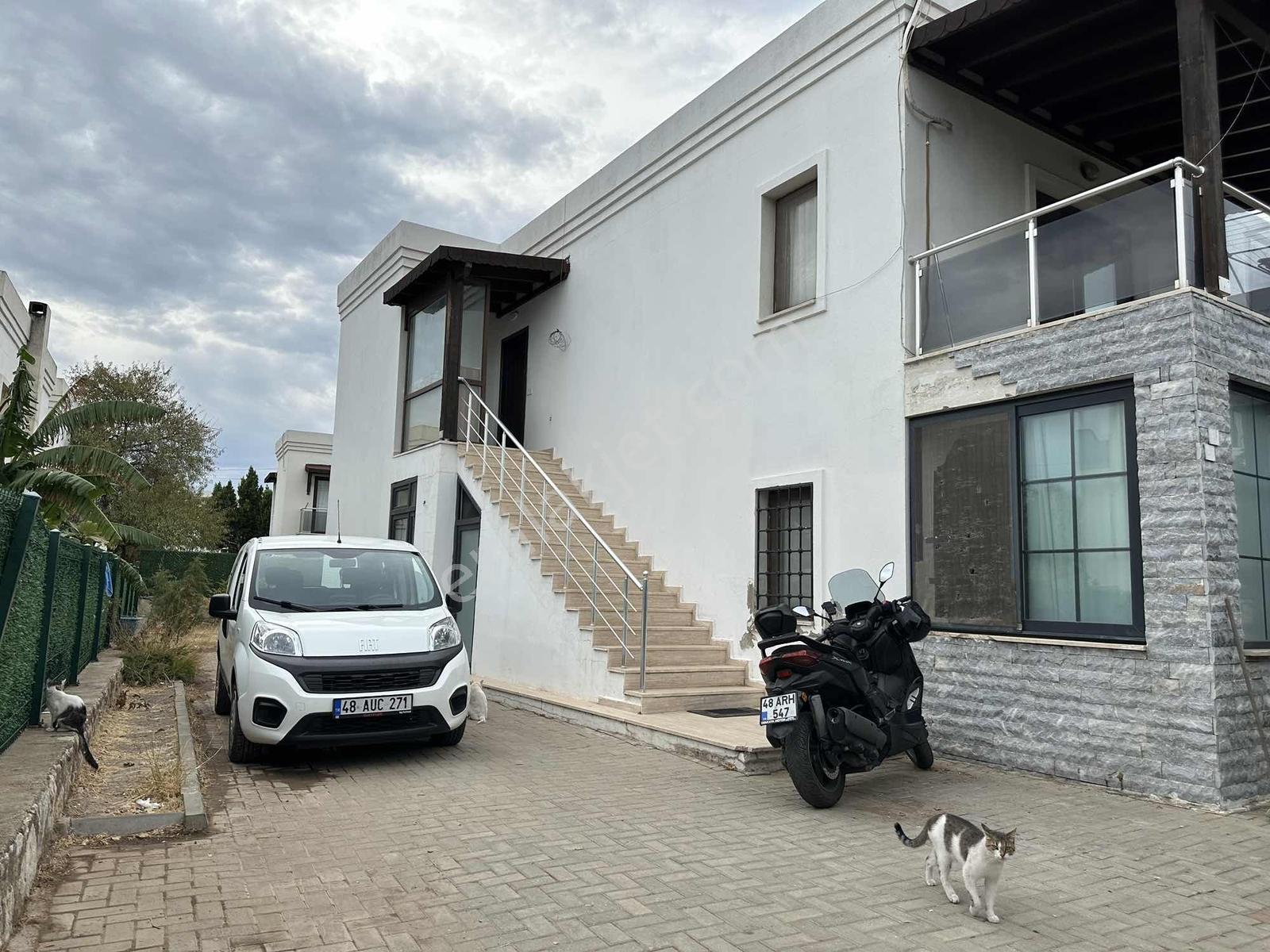 Konacık Çırkanda Müstakil Bahçeli, Özel Otoparklı 4+2 Satılık — fotoğraf 34