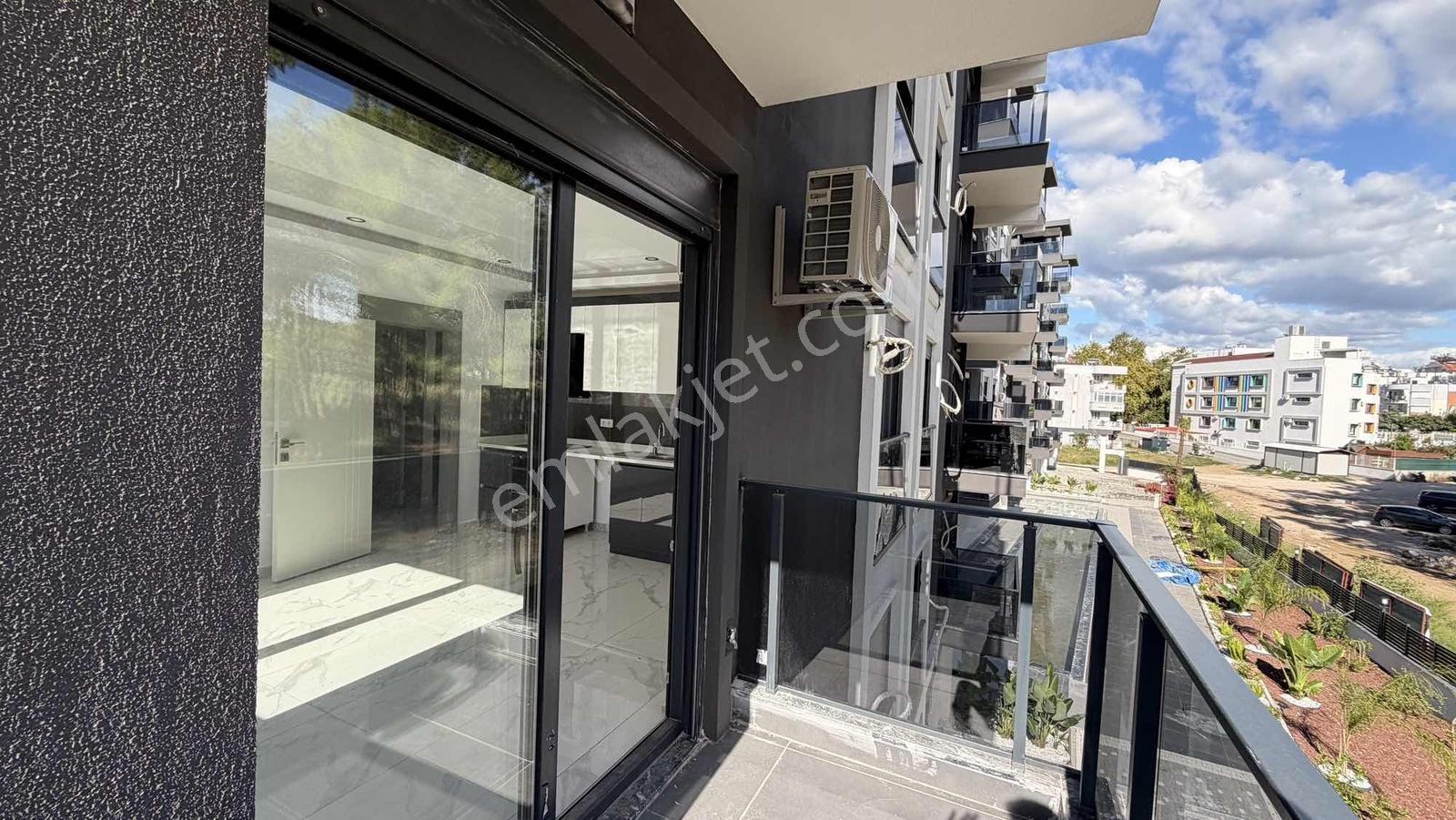 Manavgat Kavaklı Mh Lüks Havuzlu 2+1 Arakat Satılık Sıfır Daire — fotoğraf 17