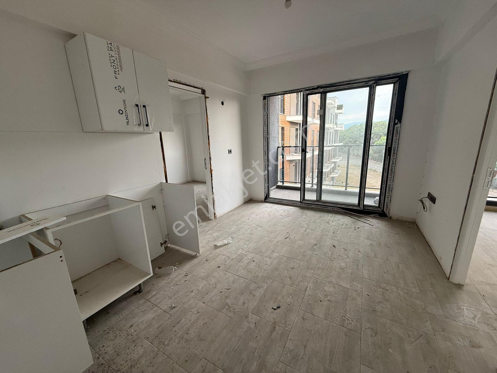 Acil Satılık Sümer Mh. Site İçi Havuzlu, Sıfır 2+0 Arakat Daire — fotoğraf 3