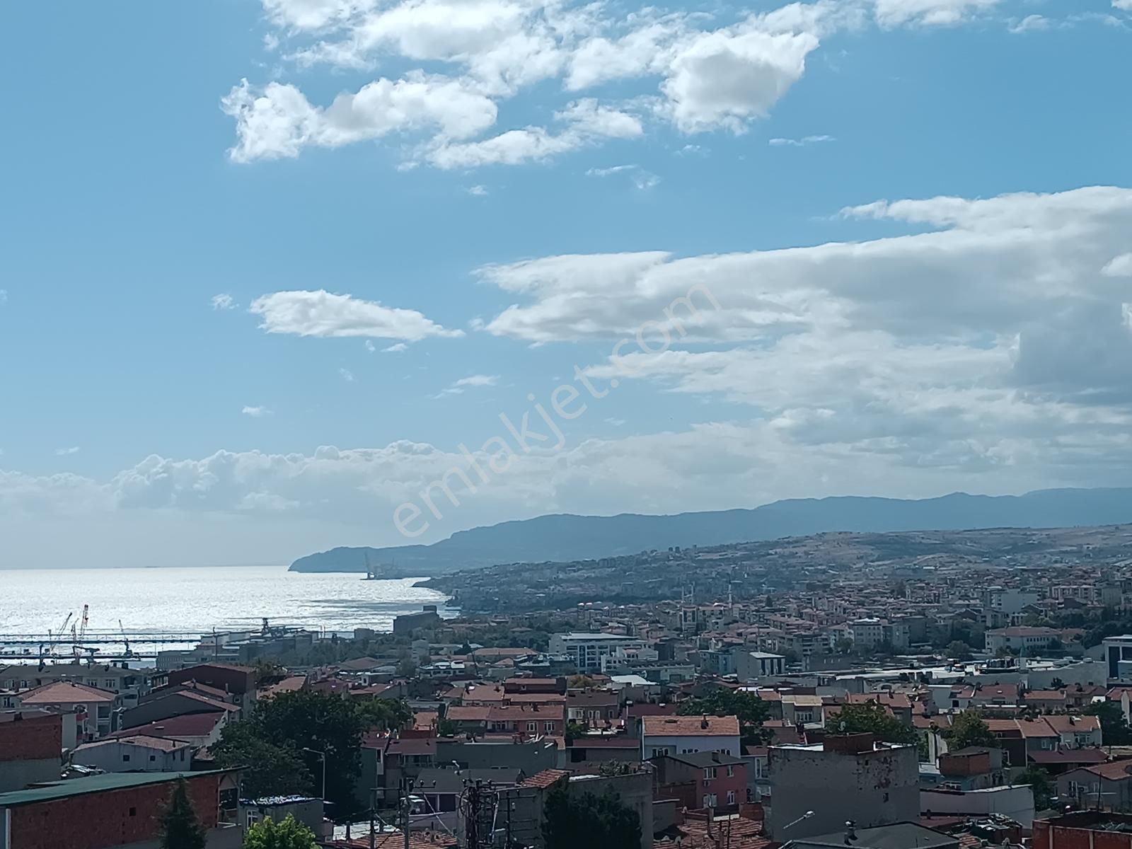 Zafer Mah. 2 Tane Geniş Teraslı Deniz Manzaralı 3+2 Dubleks — fotoğraf 3