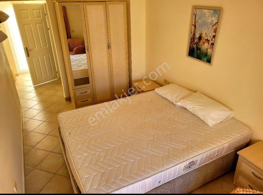 Stop’tan Yanıklar Oasis Sitesinde Havuzlu & Güvenlikli 3+1 Çatı Dubleks — fotoğraf 8