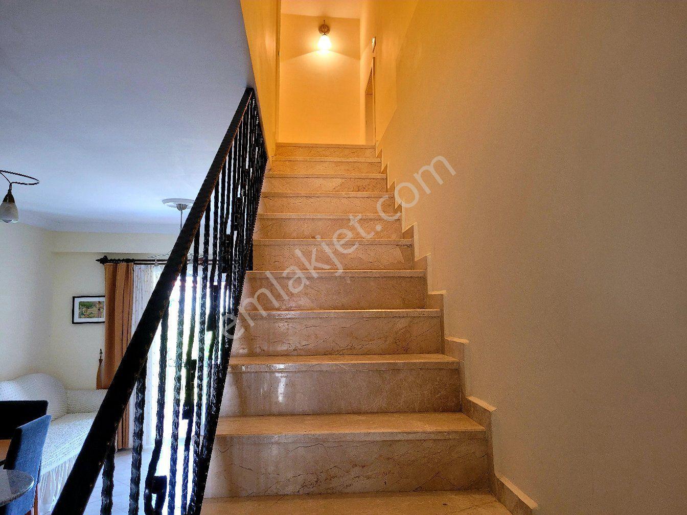 Stop’tan Yanıklar Oasis Sitesinde Havuzlu & Güvenlikli 3+1 Çatı Dubleks — fotoğraf 10