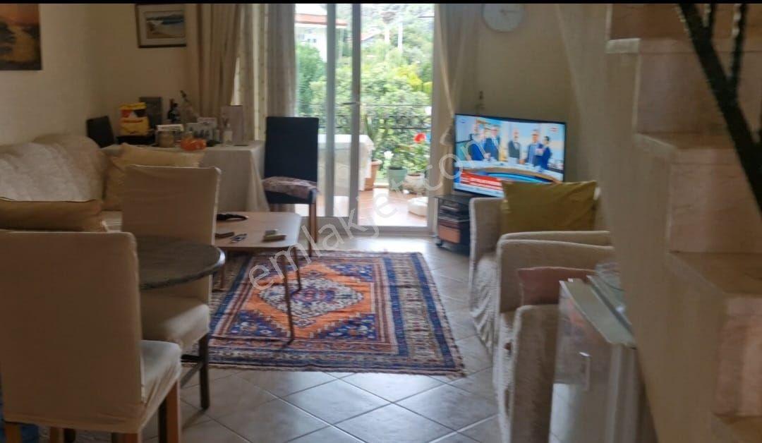 Stop’tan Yanıklar Oasis Sitesinde Havuzlu & Güvenlikli 3+1 Çatı Dubleks — fotoğraf 12
