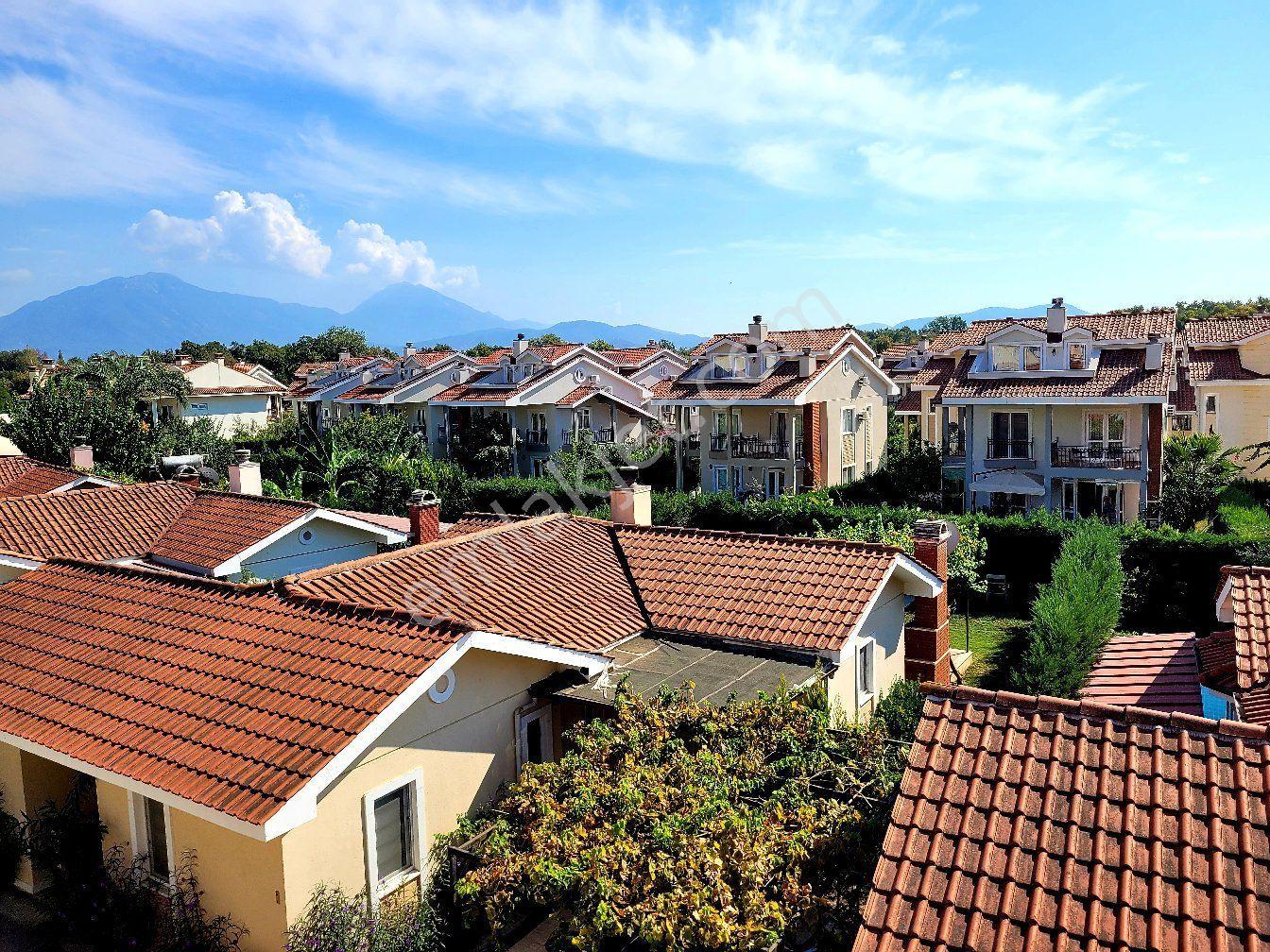 Stop’tan Yanıklar Oasis Sitesinde Havuzlu & Güvenlikli 3+1 Çatı Dubleks — fotoğraf 22