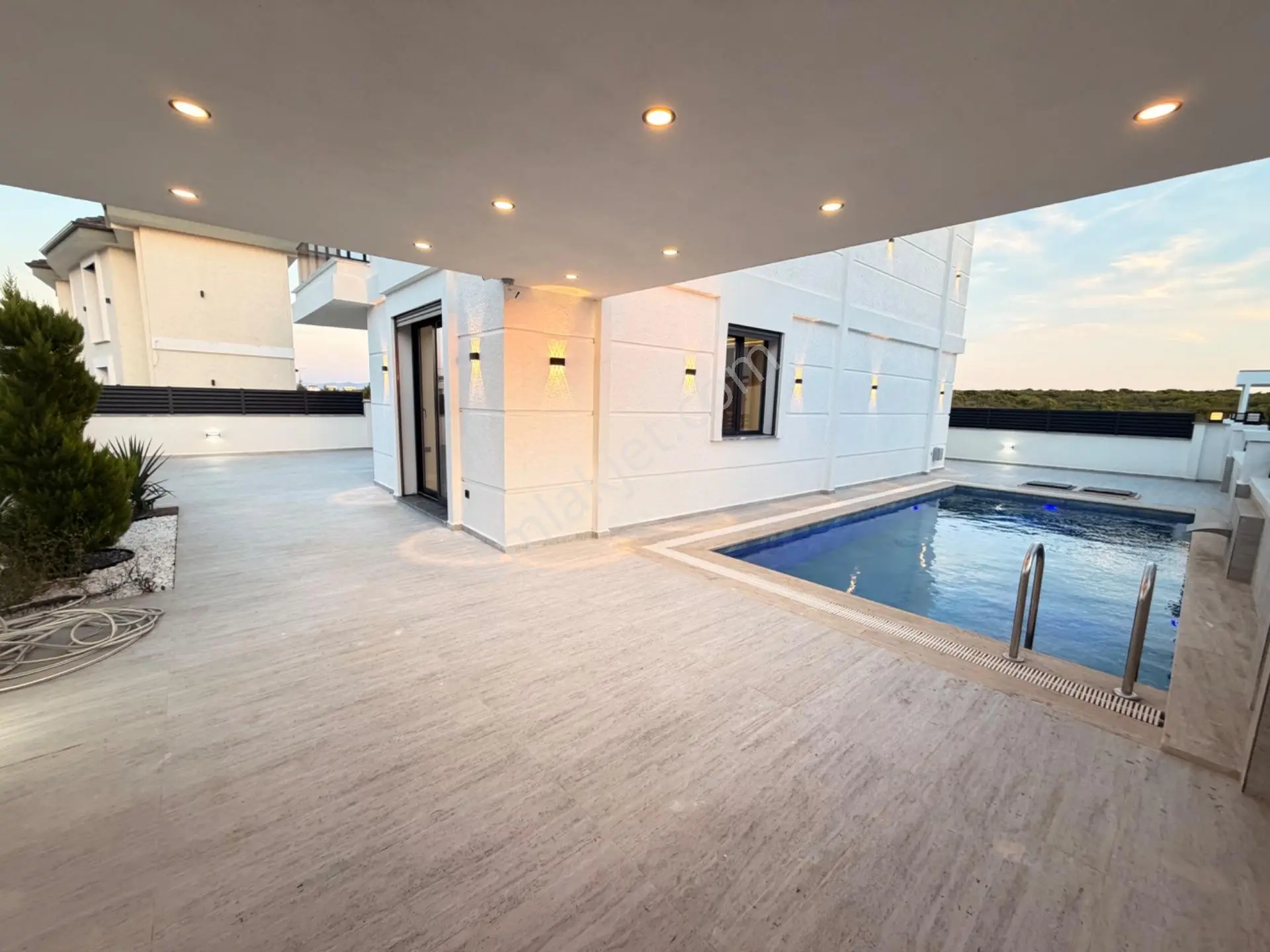 4+1 Tam Müstakil Villa Havuzlu & Otoparklı — fotoğraf 3