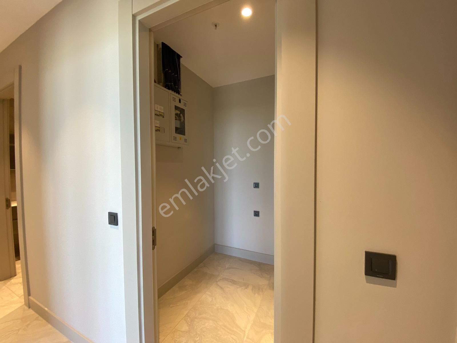 Remax Jolly'den Evora B3 Blok 7. Kat 3+1 Deniz Manzaralı Daire — fotoğraf 16