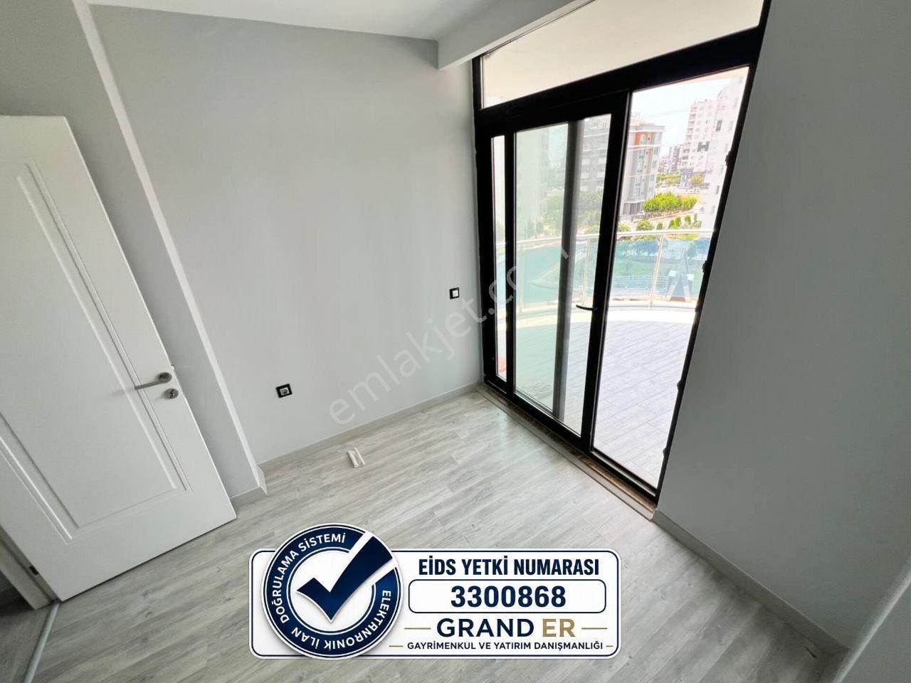 Mersin Yenişehir Kuzeykent'te Havuzlu 3+1 Satılık Daire — fotoğraf 18