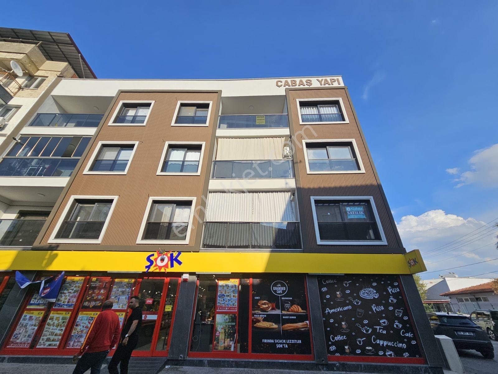 Söke Çeltikçi Mahallesinde Satılık Cadde Üzeri 3+1 Dublex