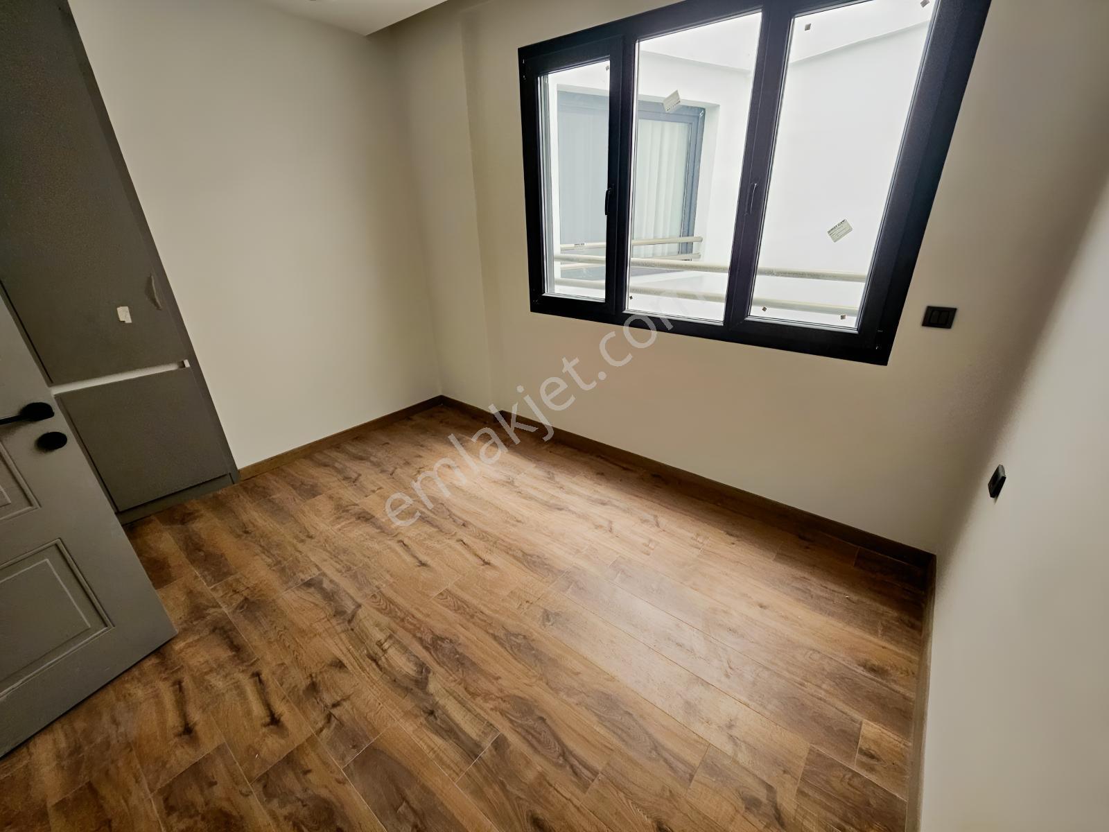 Söke Çeltikçi Mahallesinde Satılık Cadde Üzeri 3+1 Dublex — fotoğraf 15