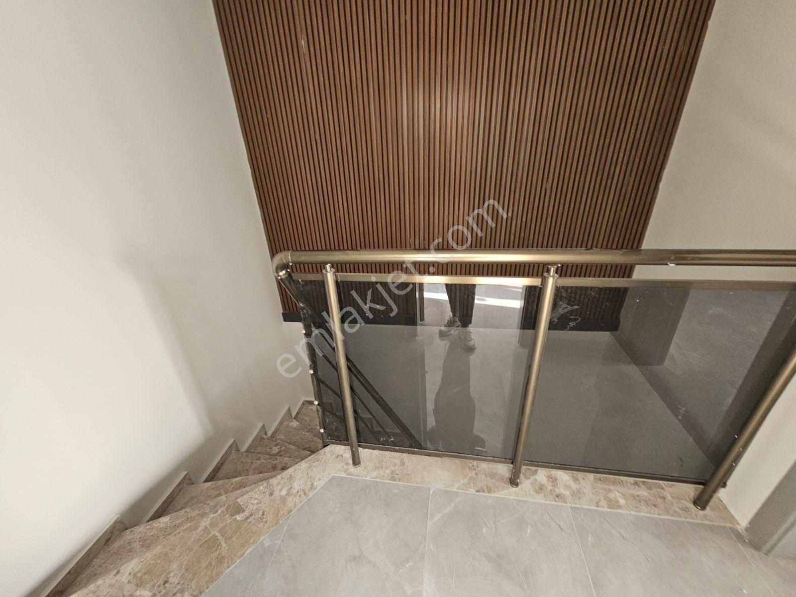 Söke Çeltikçi Mahallesinde Satılık Cadde Üzeri 3+1 Dublex — fotoğraf 22