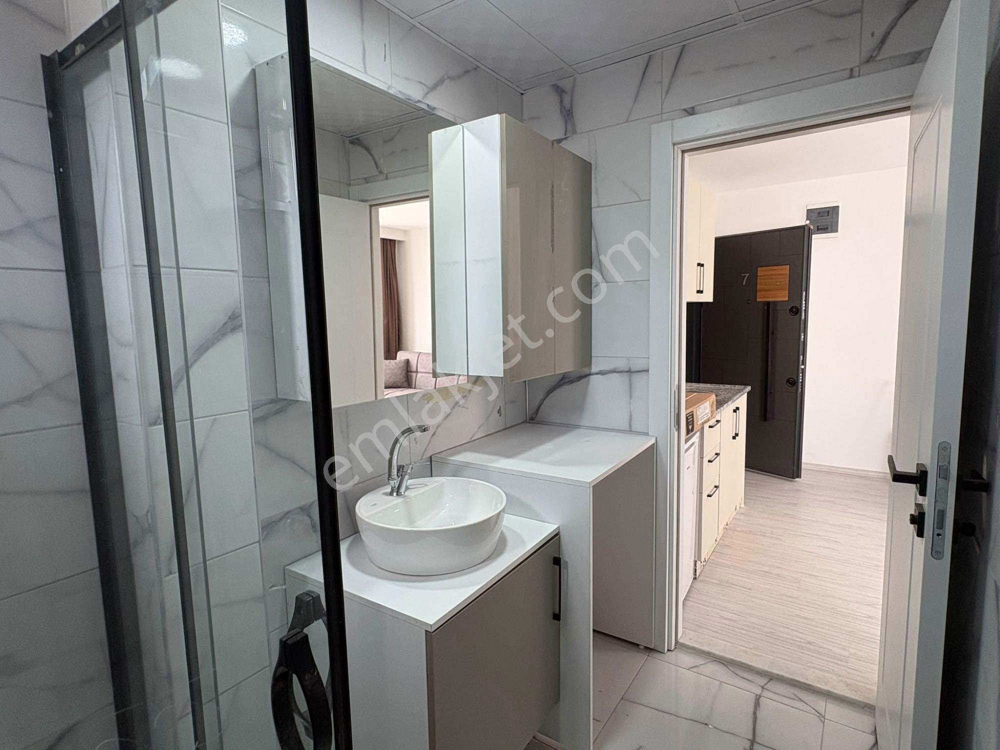 Çamlıkule Mahallesi Bugia Park Sitesinde Satılık 1+1 Daire — fotoğraf 9