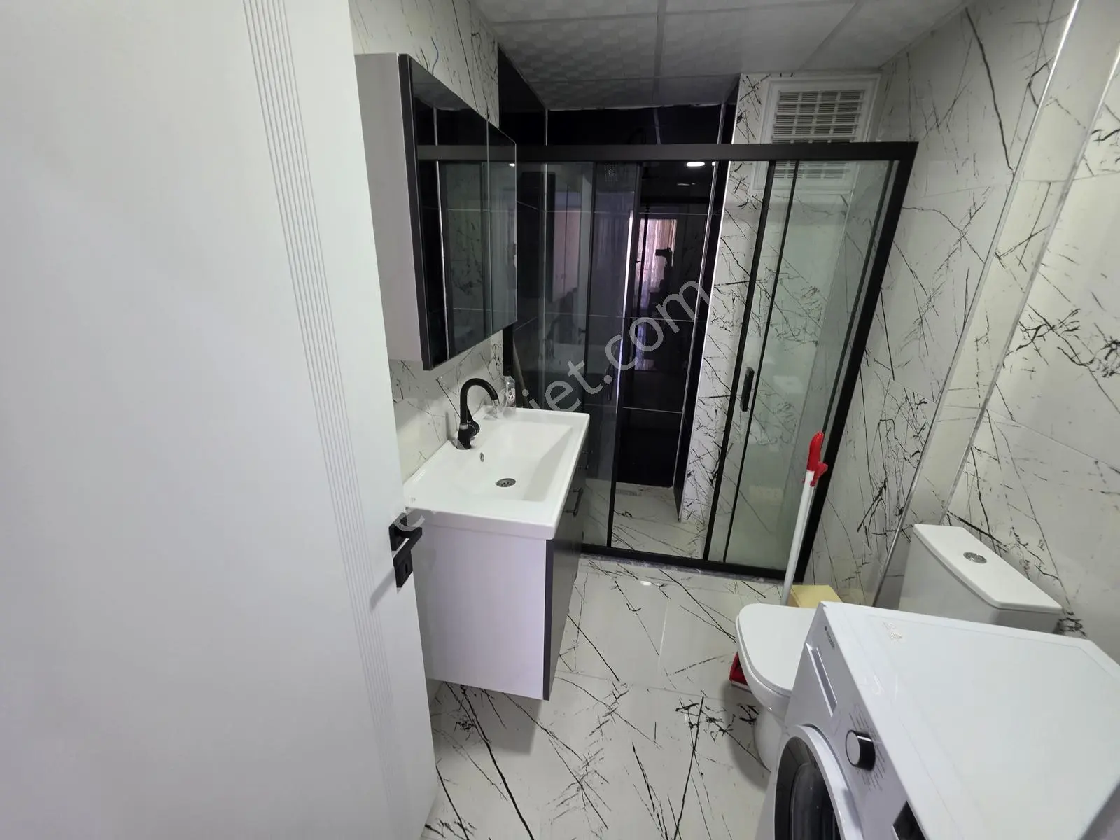 Tayla'dan Gömeç Yaya'da Satılık Sıfır 2+1 Kapalı Mutfak Daire — fotoğraf 37