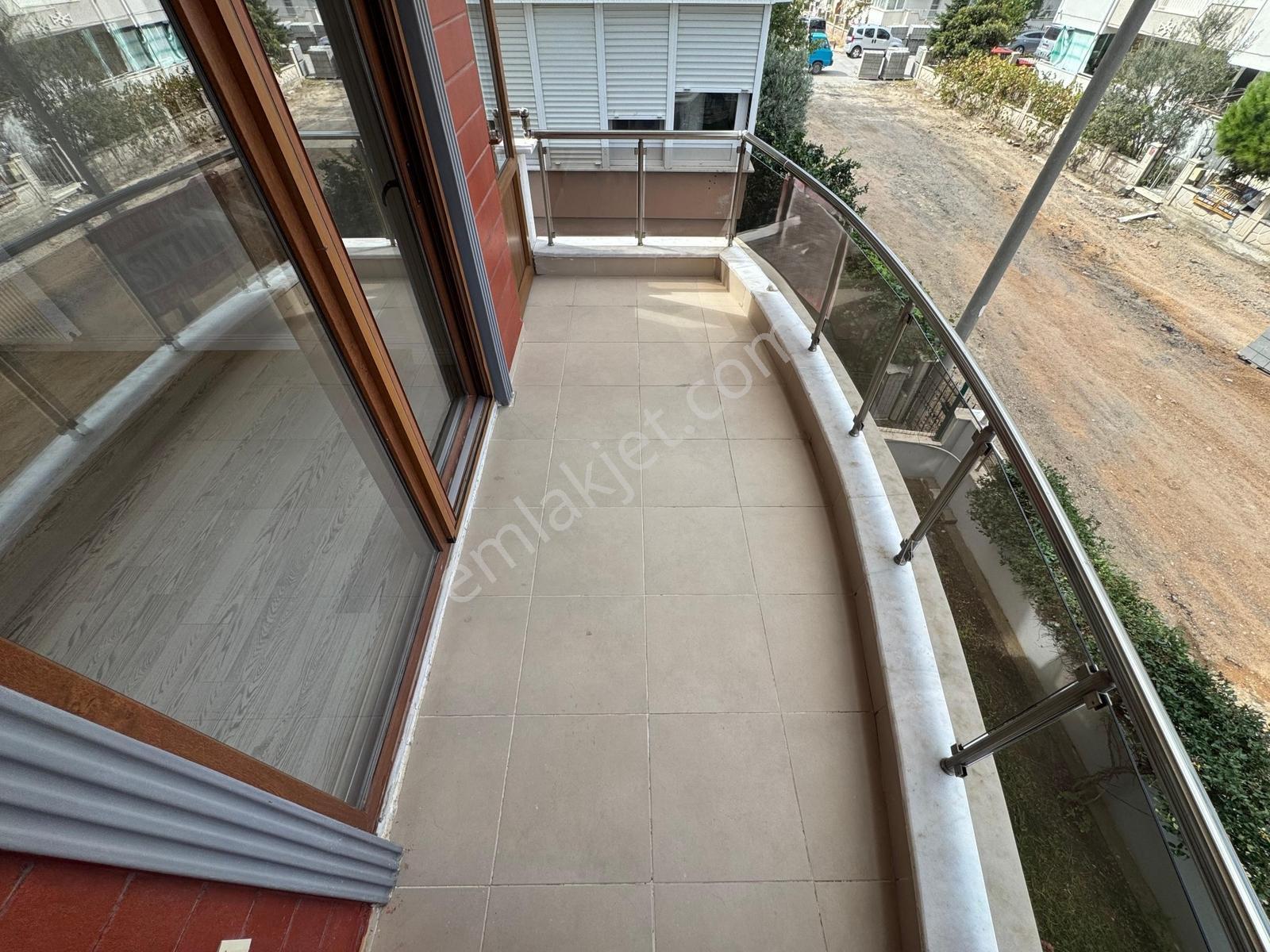 Kumsaldan Altınkumda Doğalgazlı Arakat Asansörlü_2+1_fırsatdaire — fotoğraf 16