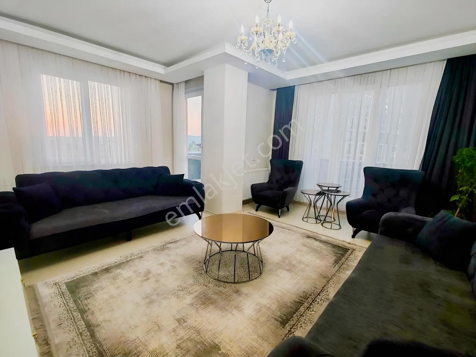 Yenidoğan Merkezde Şehir Manzaralı 2+1 Arakat Yatırımlık Daire — fotoğraf 2