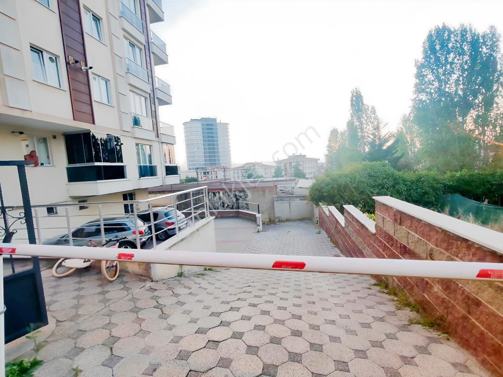 Yenidoğan Merkezde Şehir Manzaralı 2+1 Arakat Yatırımlık Daire — fotoğraf 23