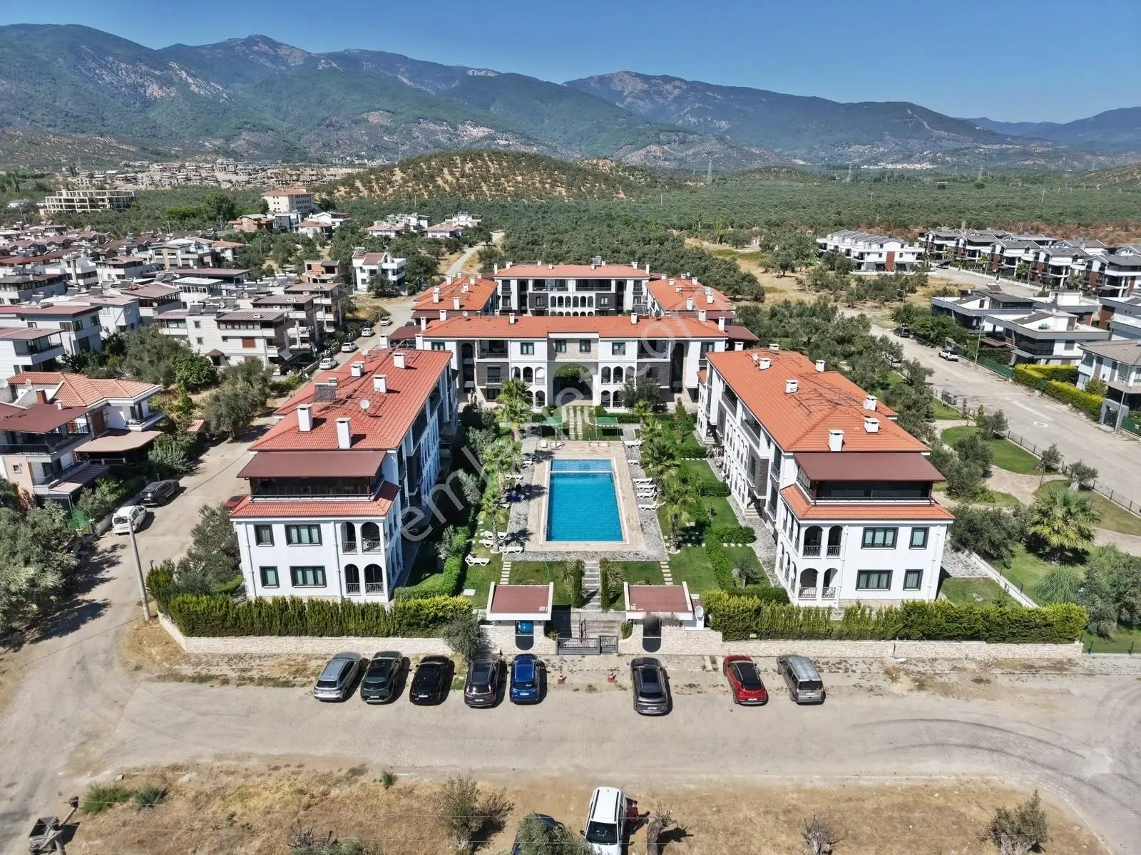 ▀güçten Gürede Şahane Modern Bahçe&havuzlu Lüx Tasarım 1+1 Daire — fotoğraf 21