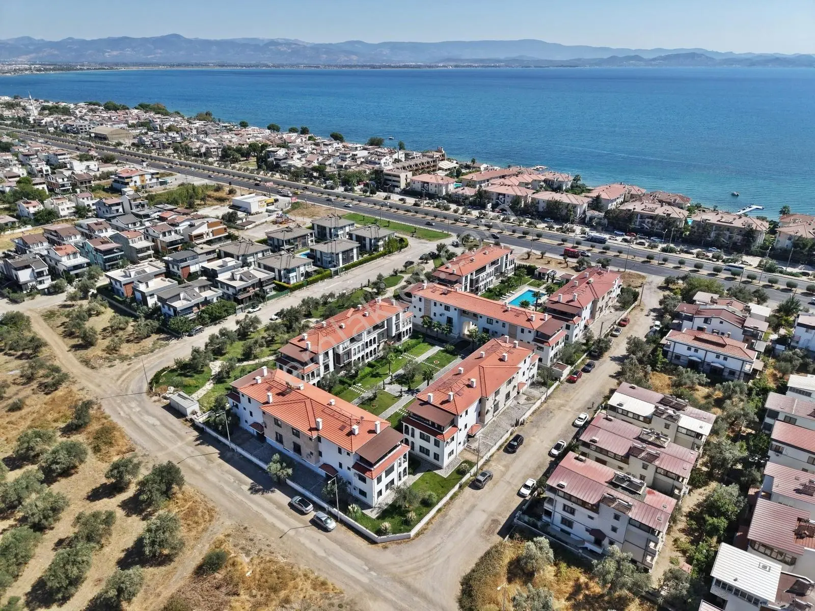 ▀güçten Gürede Şahane Modern Bahçe&havuzlu Lüx Tasarım 1+1 Daire — fotoğraf 23