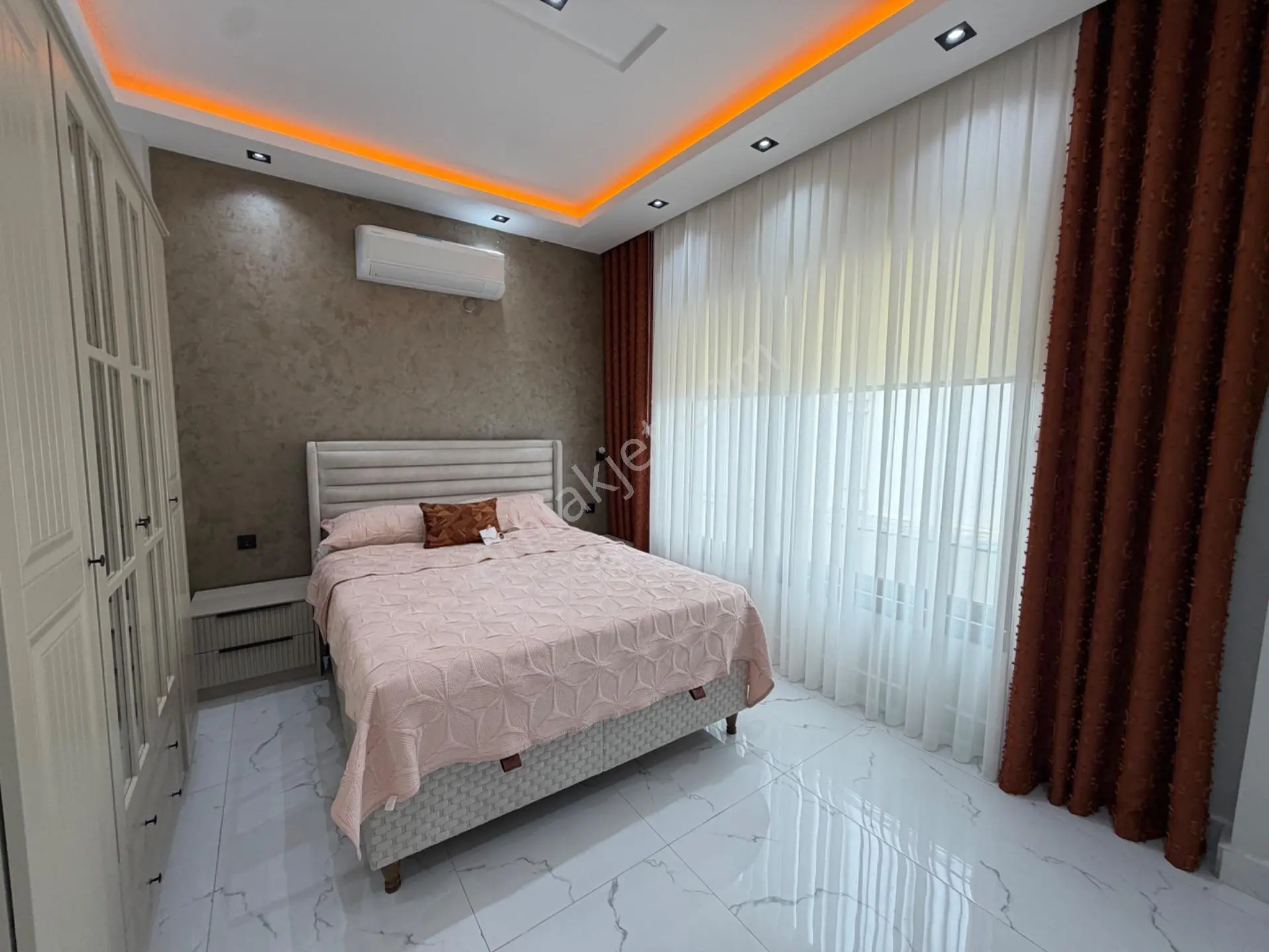 Deniz Manzaralı Havuzlu Lüks Villalar . — fotoğraf 5