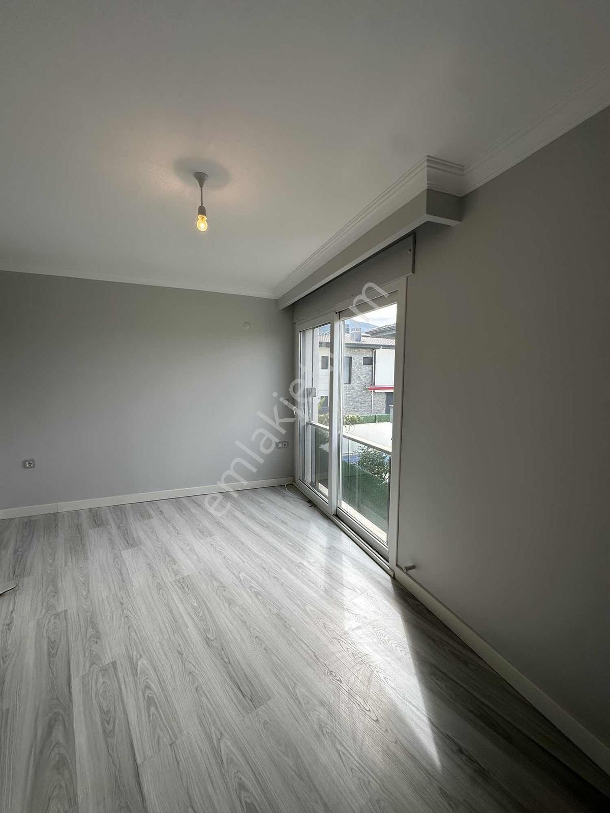 Güzelçamlı'da 600 M2 Bahçeli 5+1 Satılık Villa — fotoğraf 35