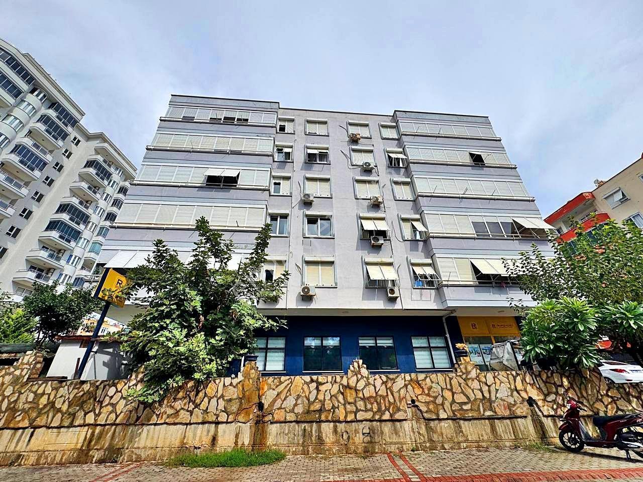 Alanya Mahmutlarda Satılık 2+1 Ayrı Mutfak Geniş Ferah Daire — fotoğraf 17