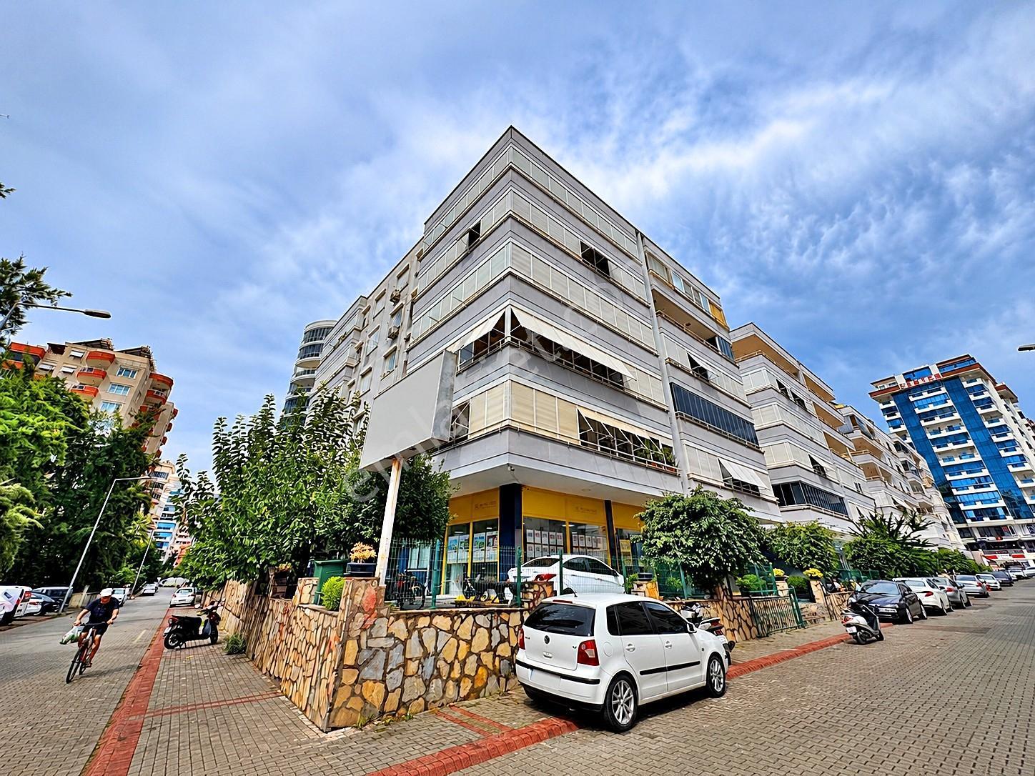 Alanya Mahmutlarda Satılık 2+1 Ayrı Mutfak Geniş Ferah Daire — fotoğraf 29