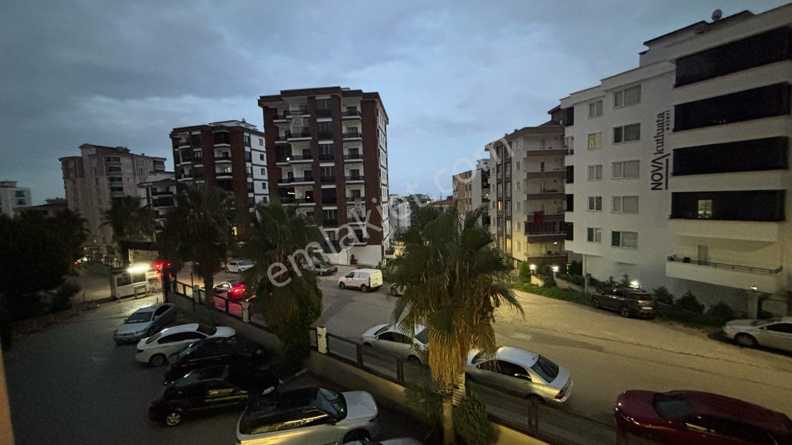 Bulut Emlaktan Atakumda Satılık Daire — fotoğraf 12