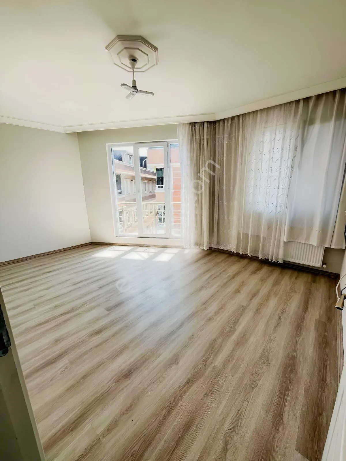 Sancaktepe Merve Mah. Satılık Üst Dubleks — fotoğraf 2
