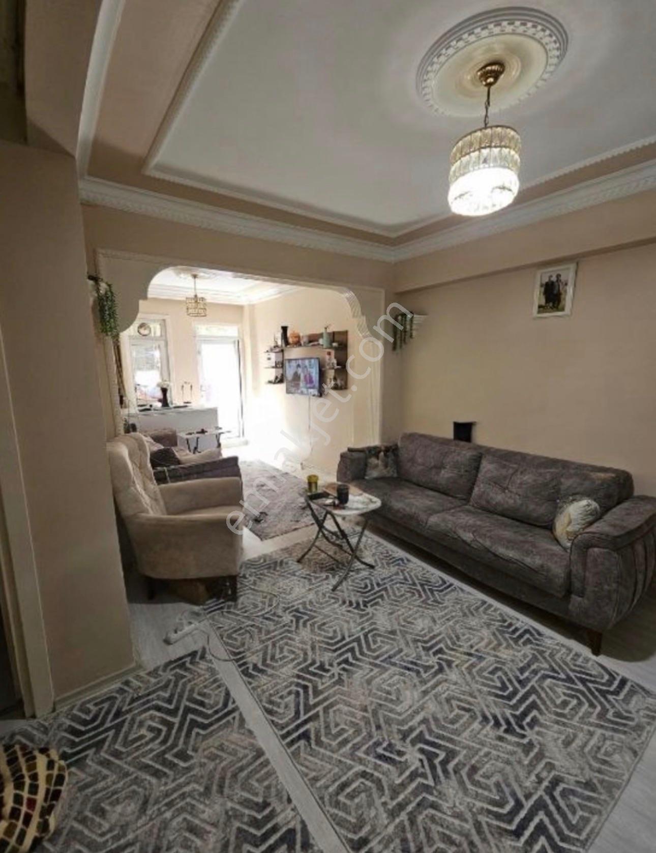 Güneş Emlaktan Topkapıda 2+1 Satılık Daire — fotoğraf 2