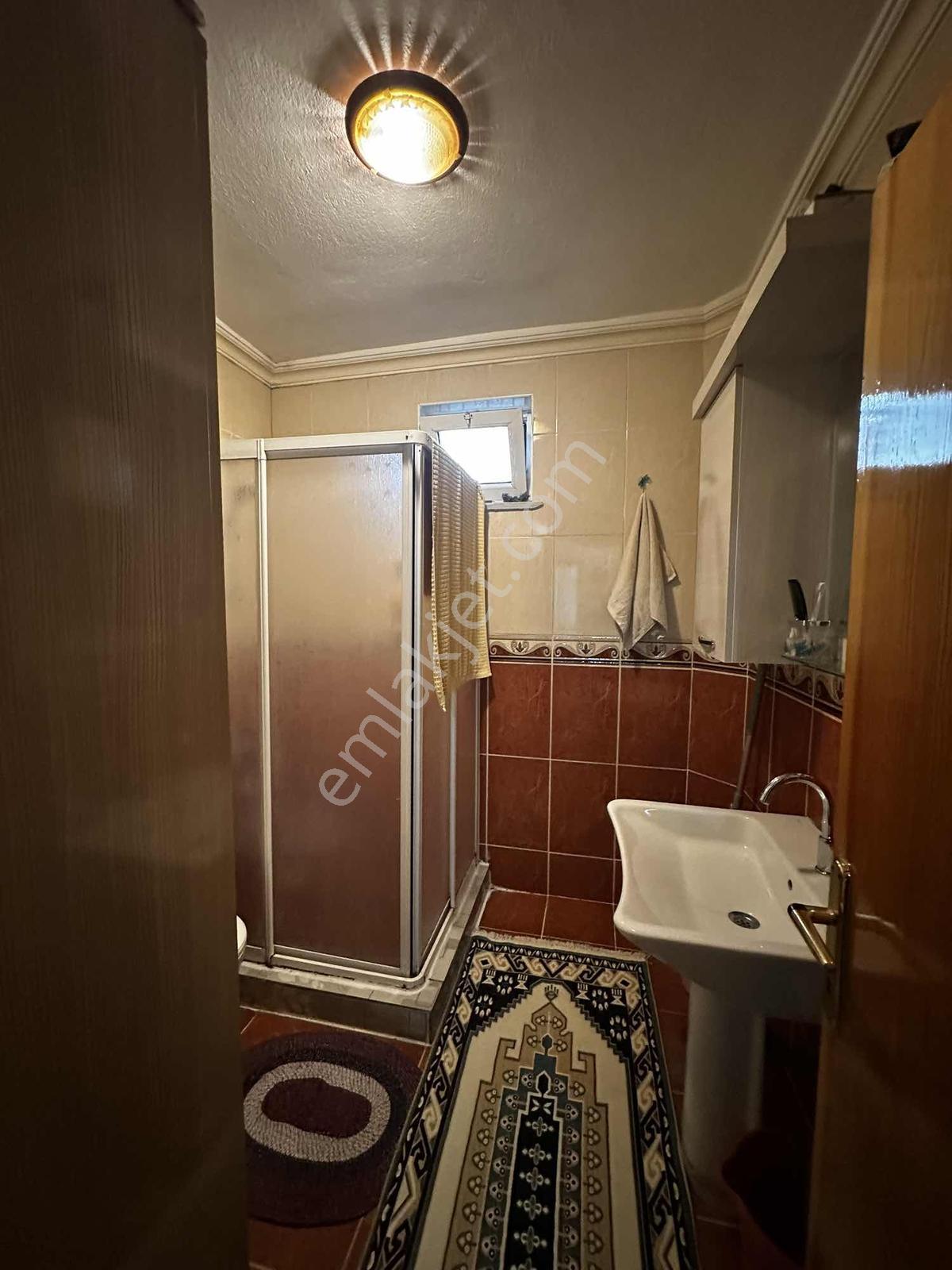 Erenköy Mah / 2 Katlı Geniş Bahçeli Müstakil Ev / 6+2 Garajlı — fotoğraf 16