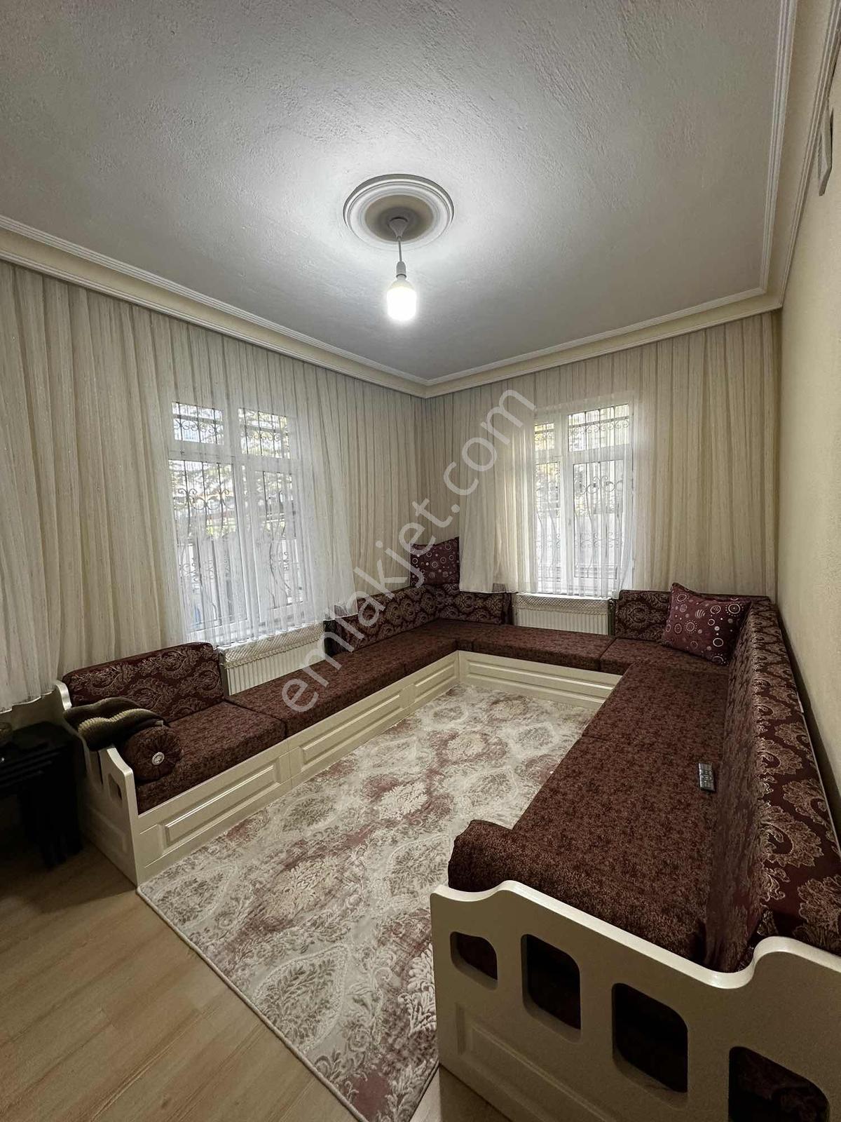 Erenköy Mah / 2 Katlı Geniş Bahçeli Müstakil Ev / 6+2 Garajlı — fotoğraf 23