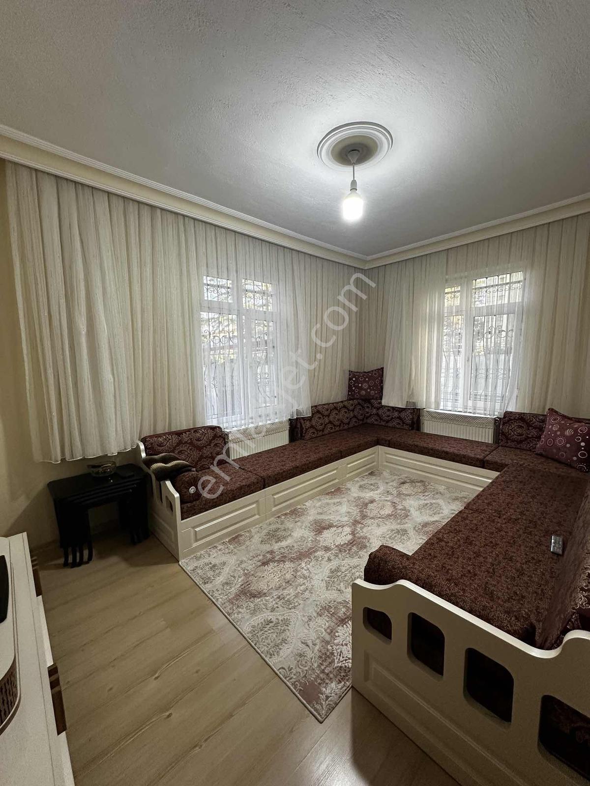 Erenköy Mah / 2 Katlı Geniş Bahçeli Müstakil Ev / 6+2 Garajlı — fotoğraf 24