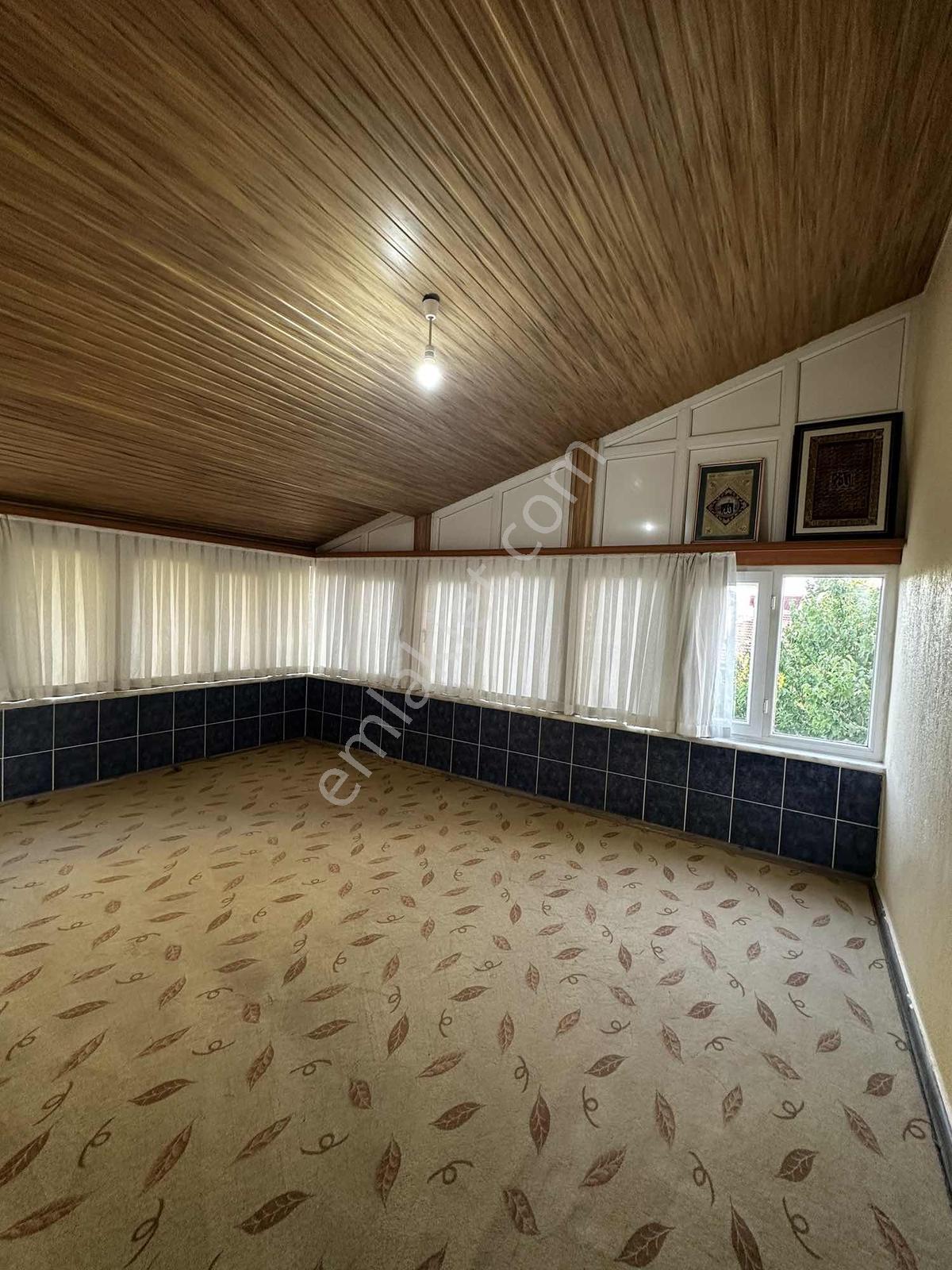 Erenköy Mah / 2 Katlı Geniş Bahçeli Müstakil Ev / 6+2 Garajlı — fotoğraf 26