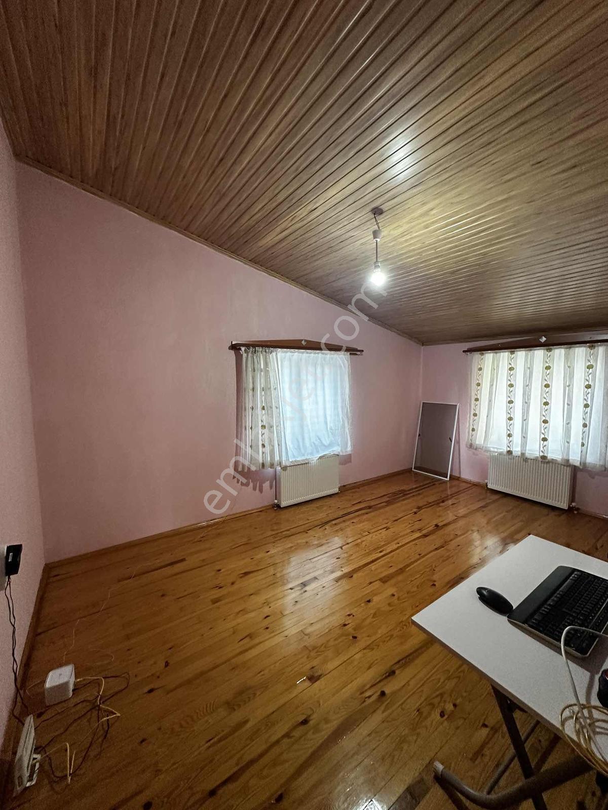Erenköy Mah / 2 Katlı Geniş Bahçeli Müstakil Ev / 6+2 Garajlı — fotoğraf 34