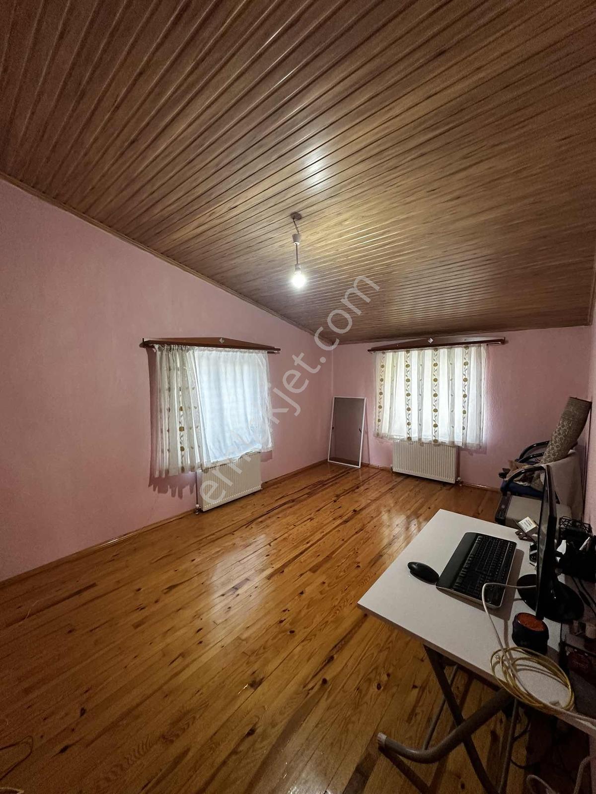 Erenköy Mah / 2 Katlı Geniş Bahçeli Müstakil Ev / 6+2 Garajlı — fotoğraf 35