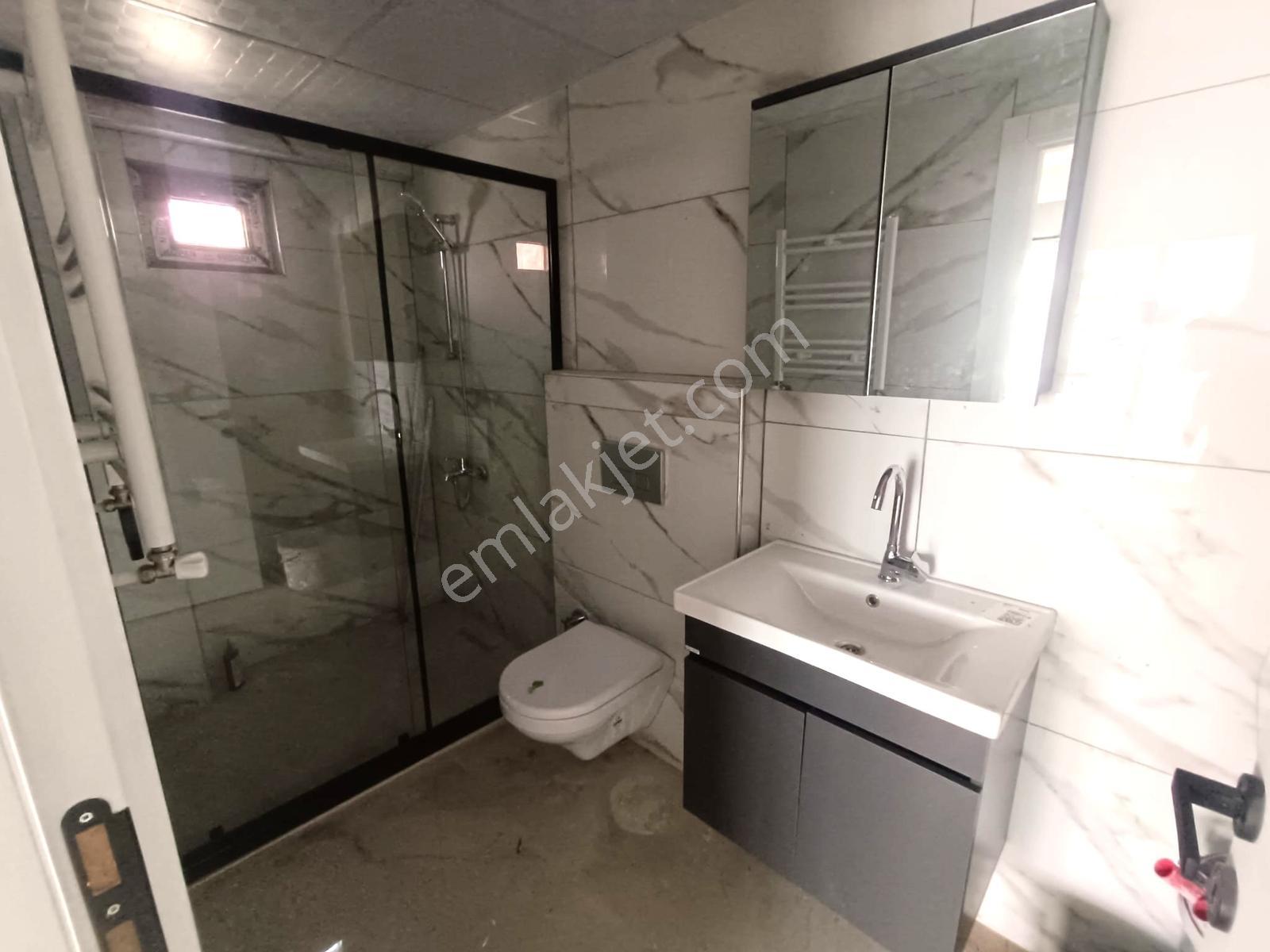 Havuzlar Mah.polis Karakolu Altında1+1yüksek Giriş Satılık Daire — fotoğraf 3