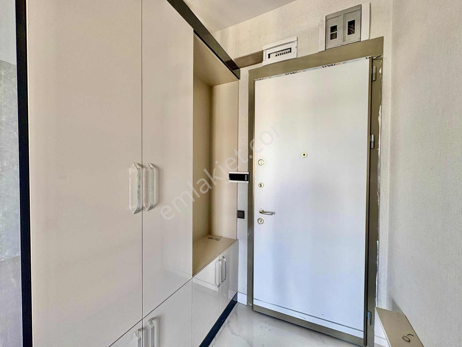 Alaçatı'dan| 90 M² Teras/göle Sıfır/site İçi/1+1 Satılık Daire — fotoğraf 20