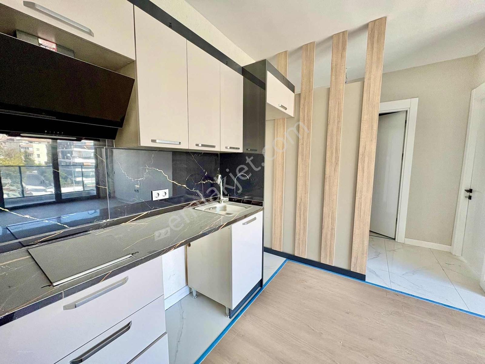 Alaçatı'dan| 90 M² Teras/göle Sıfır/site İçi/1+1 Satılık Daire — fotoğraf 24