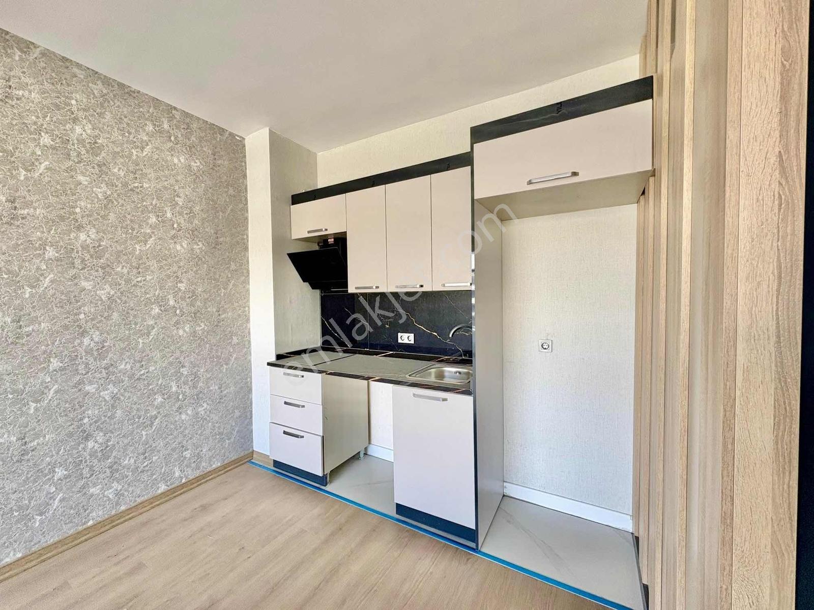 Alaçatı'dan| 90 M² Teras/göle Sıfır/site İçi/1+1 Satılık Daire — fotoğraf 32