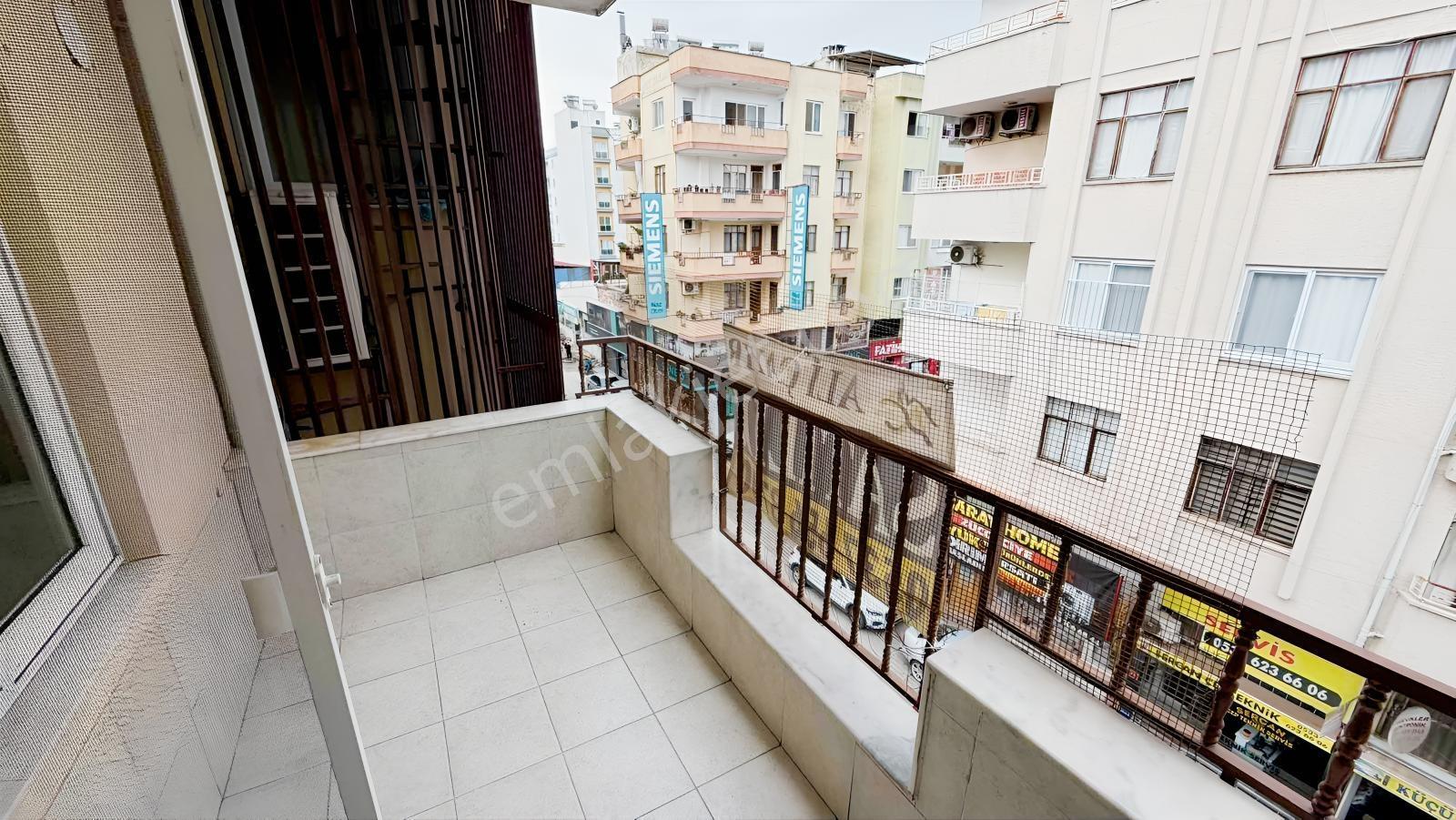 Erdemli Merkez 3+1 B.mutfak Satılık Kupon Masrafsız Daire — fotoğraf 3