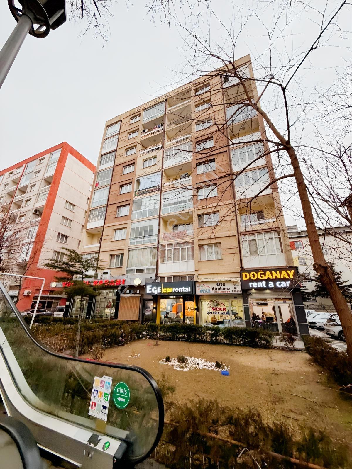 Bu Haftaya Özel ! Nalçacı Cad. Üzerinde Yatırımlık Daire — fotoğraf 5