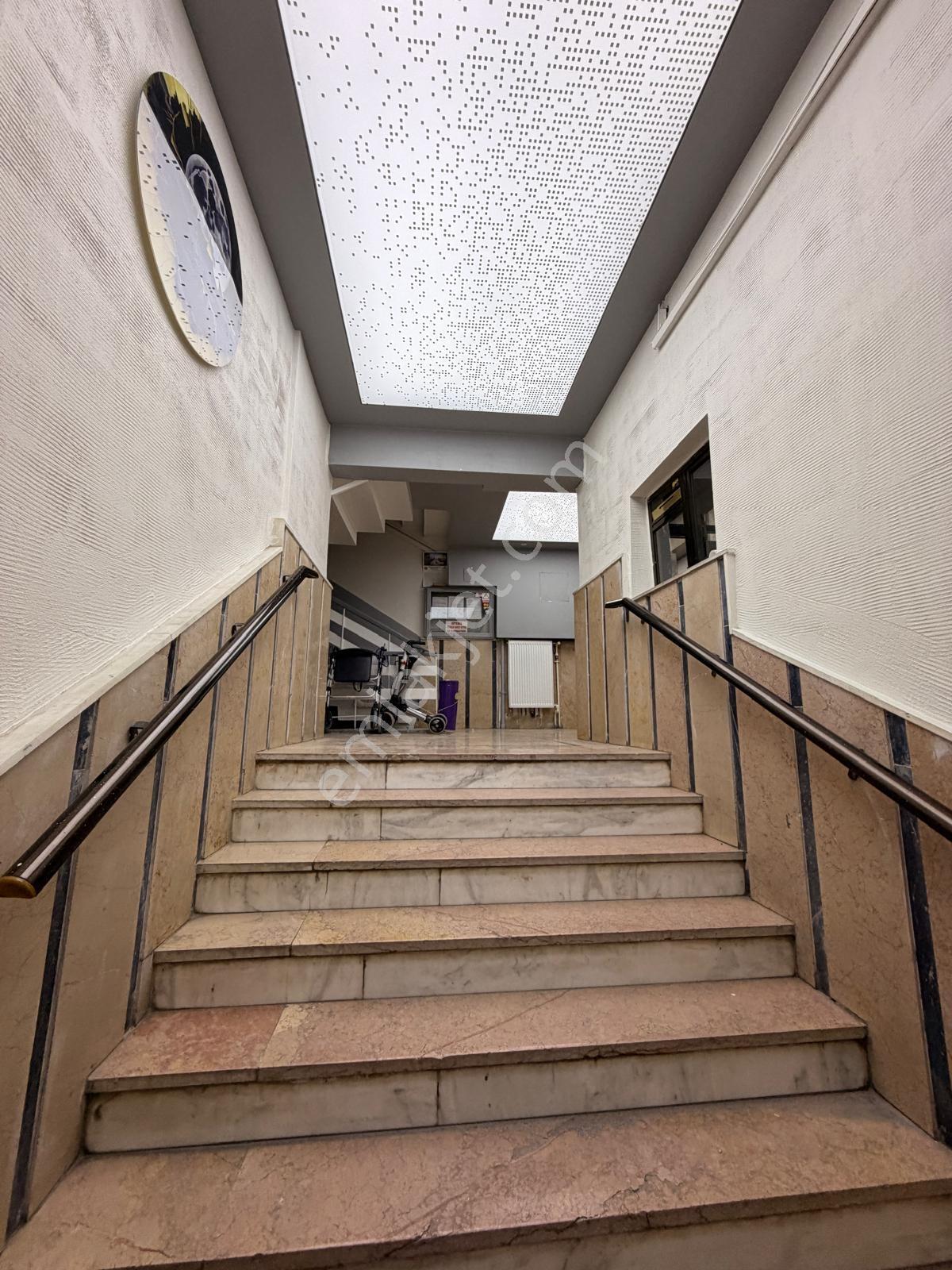 Bu Haftaya Özel ! Nalçacı Cad. Üzerinde Yatırımlık Daire — fotoğraf 8