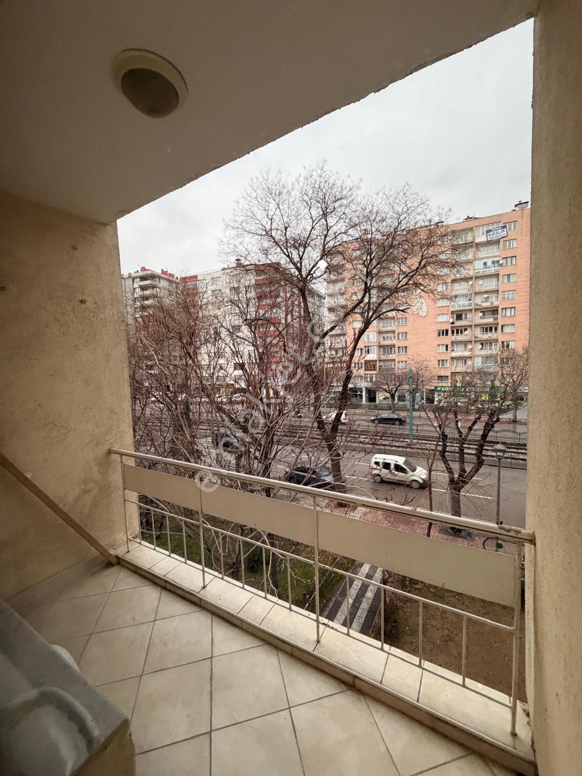 Bu Haftaya Özel ! Nalçacı Cad. Üzerinde Yatırımlık Daire — fotoğraf 37