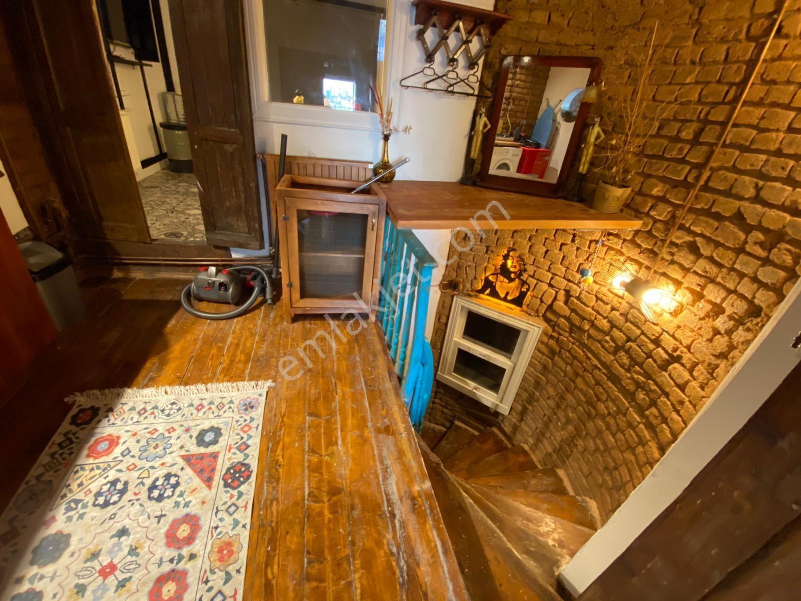 Balat Fener Yıldırım Caddesinde | Haliç Manzaralı Tarihi Bina — fotoğraf 24